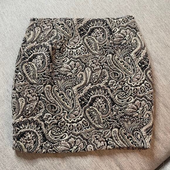 GUESS Y2K Mini Skirt Black Bodycon Paisley 8‎ Medium Zip Side Rhinestone - Picture 4 of 5